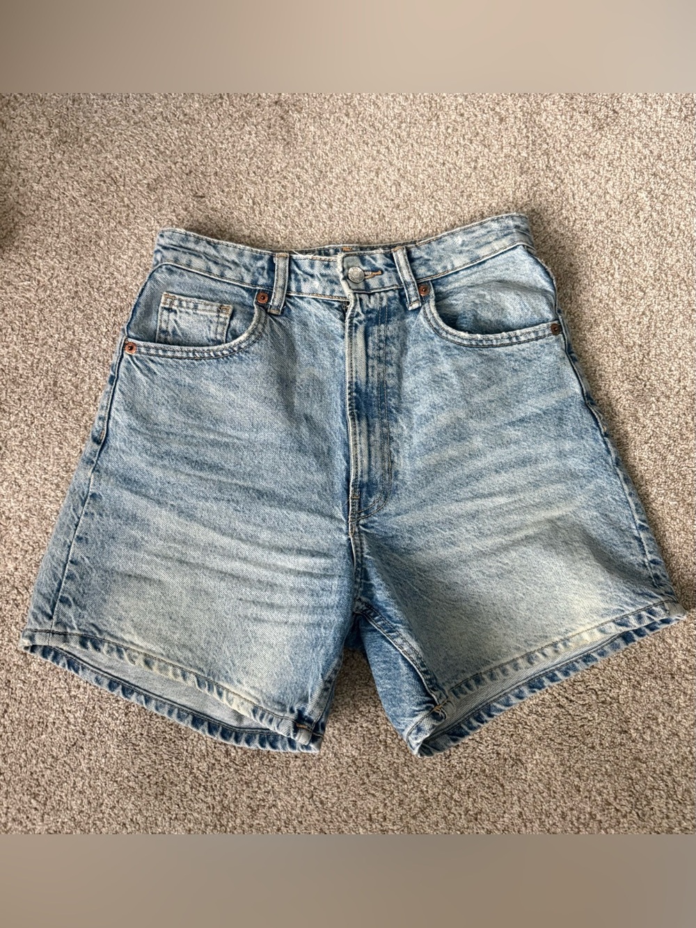 Zara Light Blue Denim Mom fit shorts